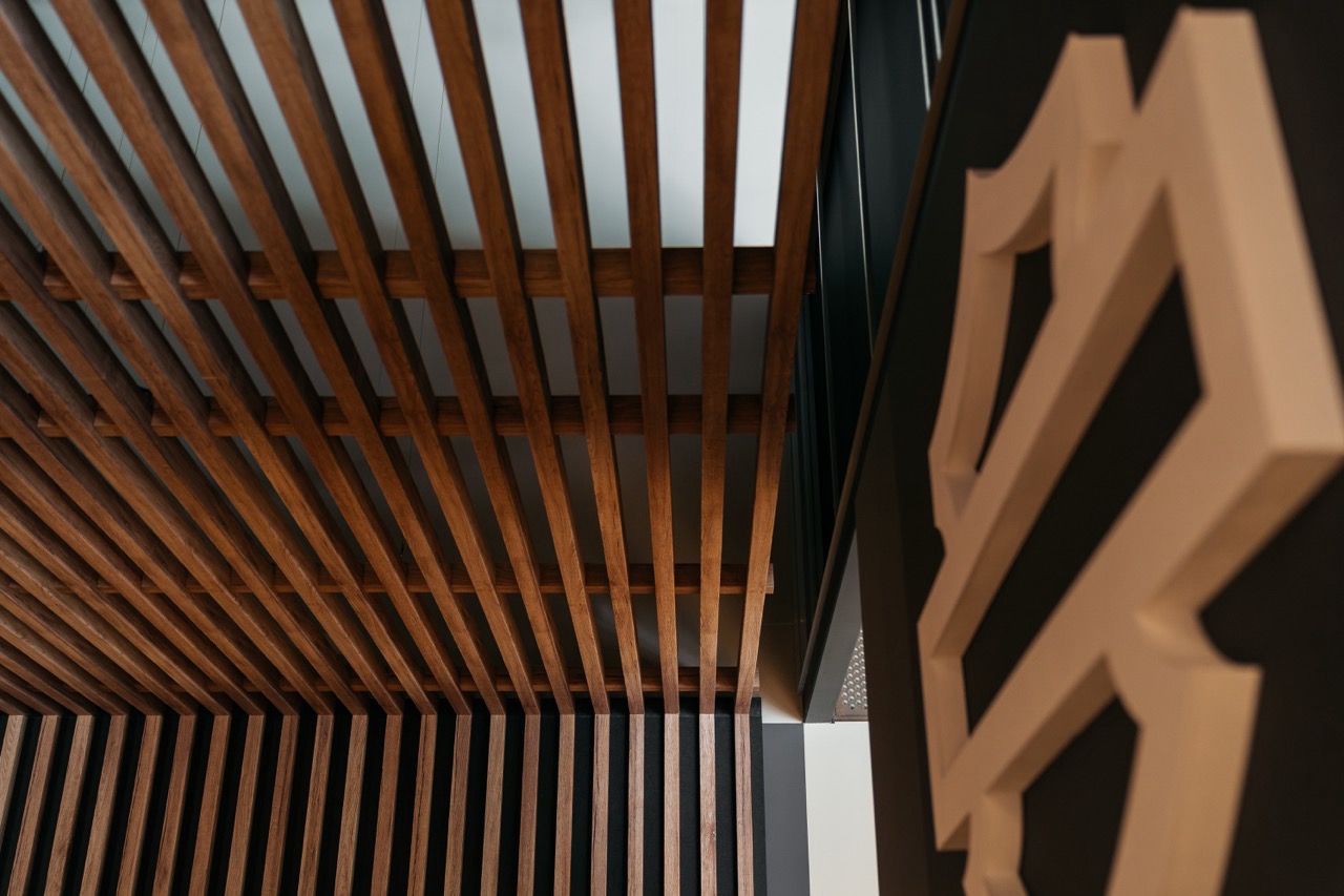 panele akustyczne SilentScape na ścianie w nowoczesnej aranżacji