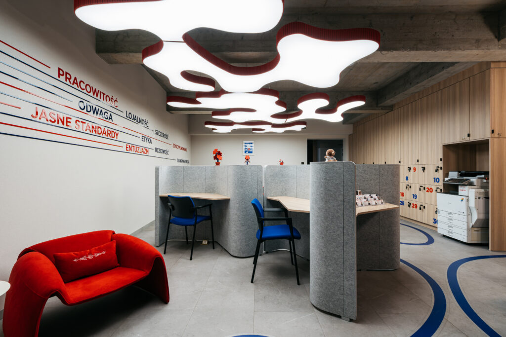 20251119 Remax 092 Jakie panele akustyczne sprawdzą się najlepiej w biurze open space?